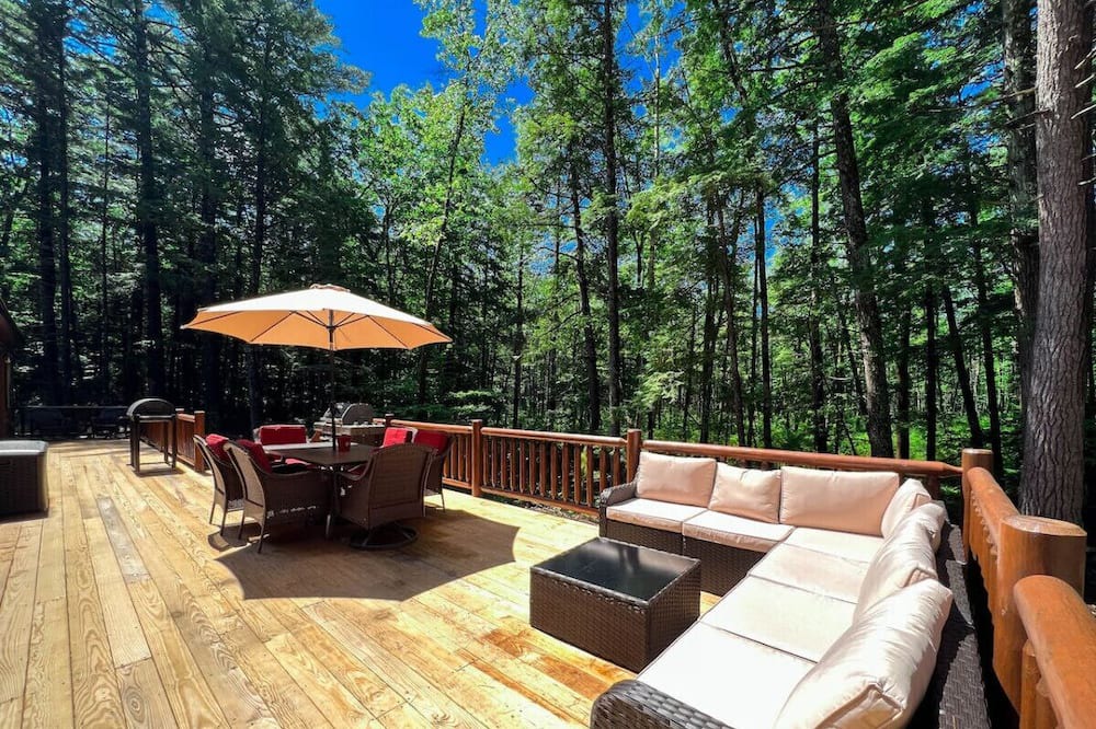 Photo of Outdoor in Center Conway