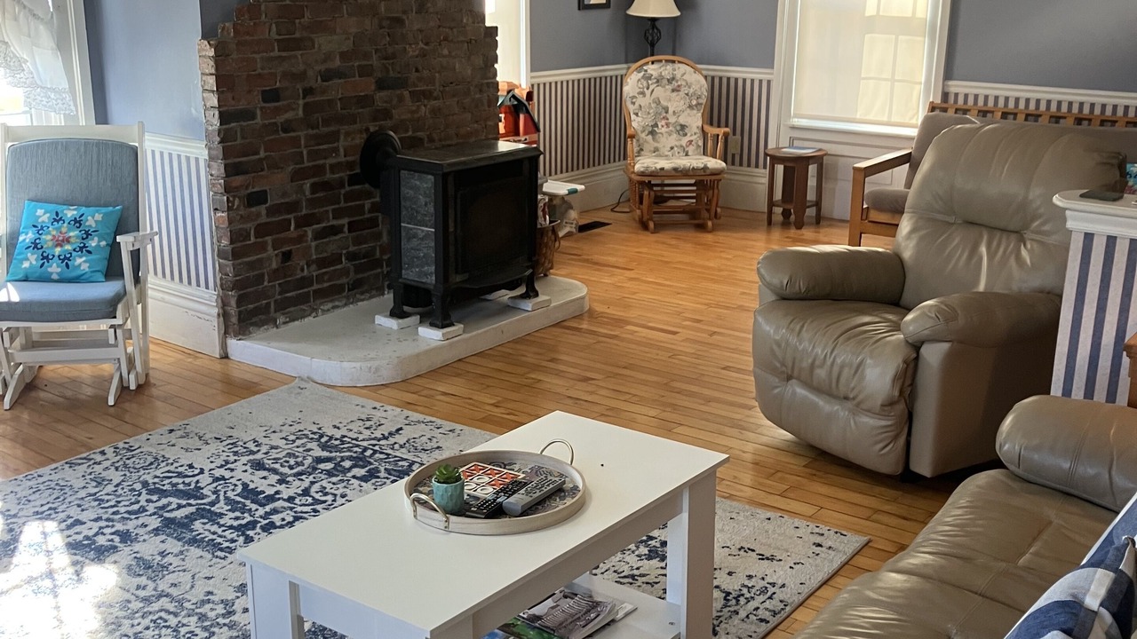 Photo of Livingroom in Grand Isle
