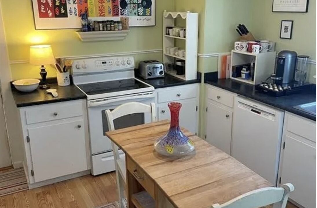 Photo of Kitchen in Top of the Hill