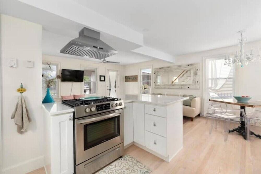 Photo of Kitchen in Warwick