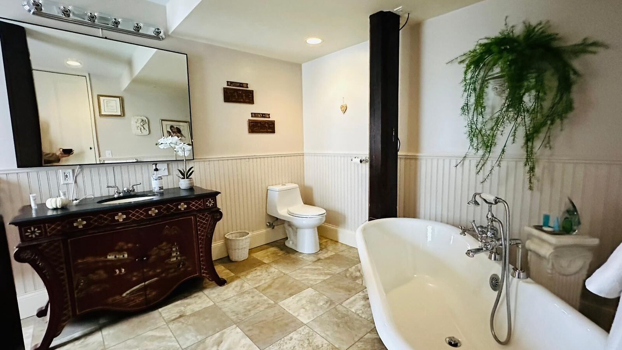 Photo of Bathroom in Middletown