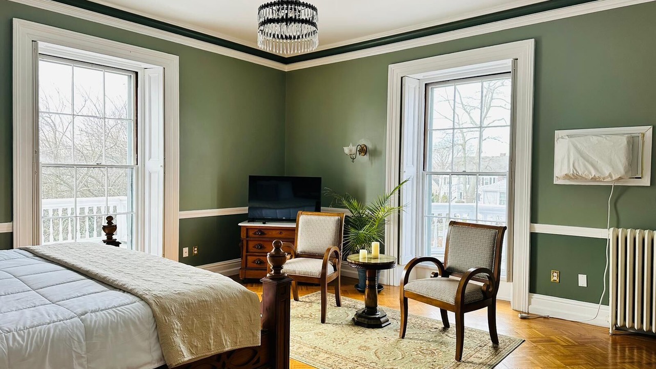 Photo of Bedroom in Middletown
