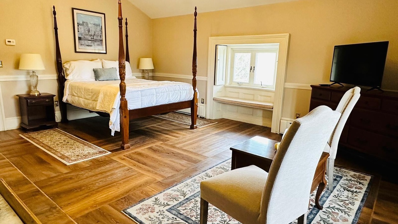 Photo of Bedroom in Middletown
