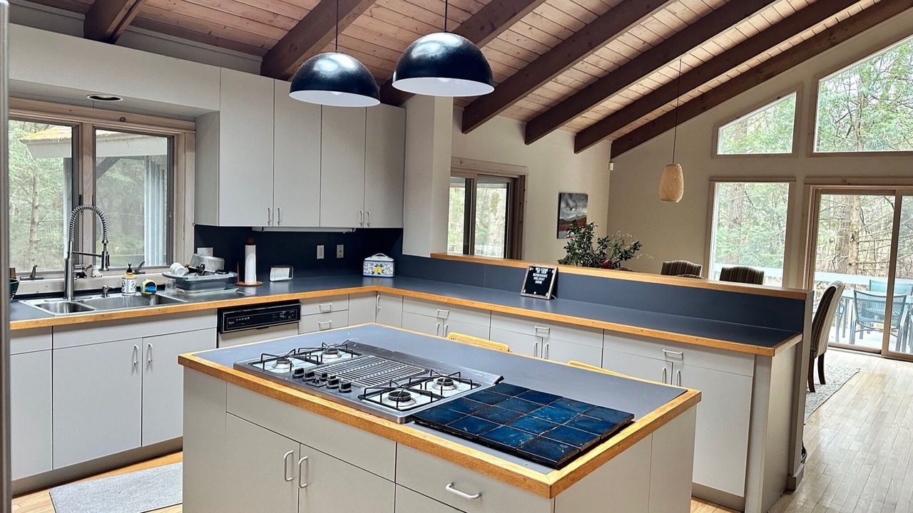 Photo of Kitchen in Sandisfield