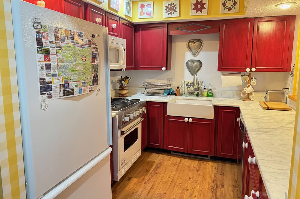 Photo of Kitchen in Bromley Mountain