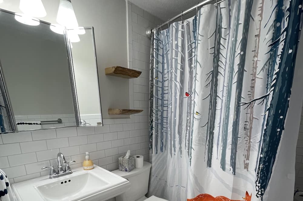 Photo of Bathroom in Lakeville