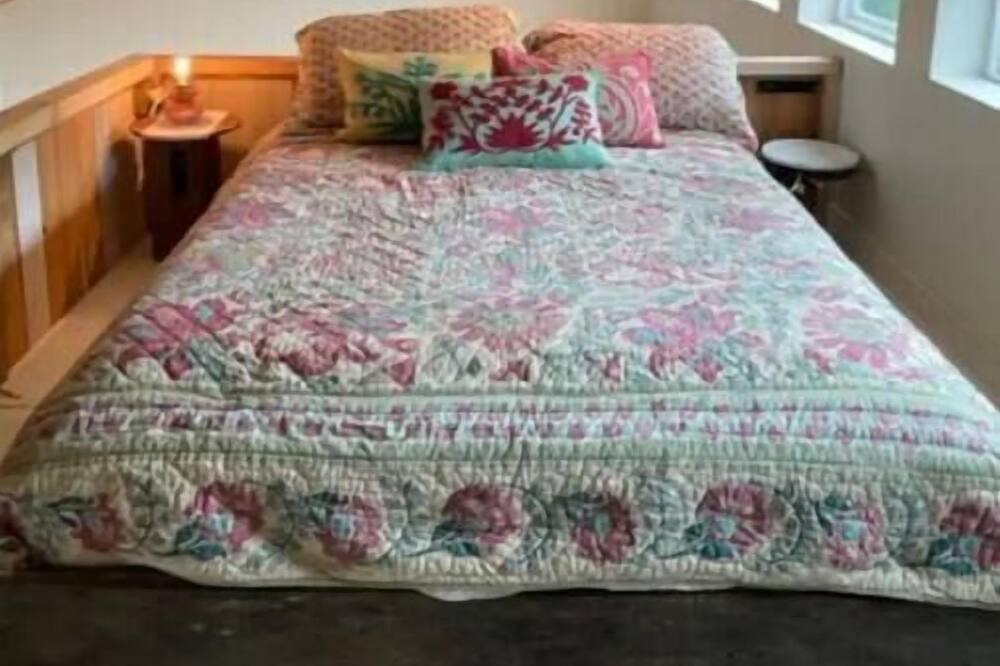 Photo of Bedroom in Huntington