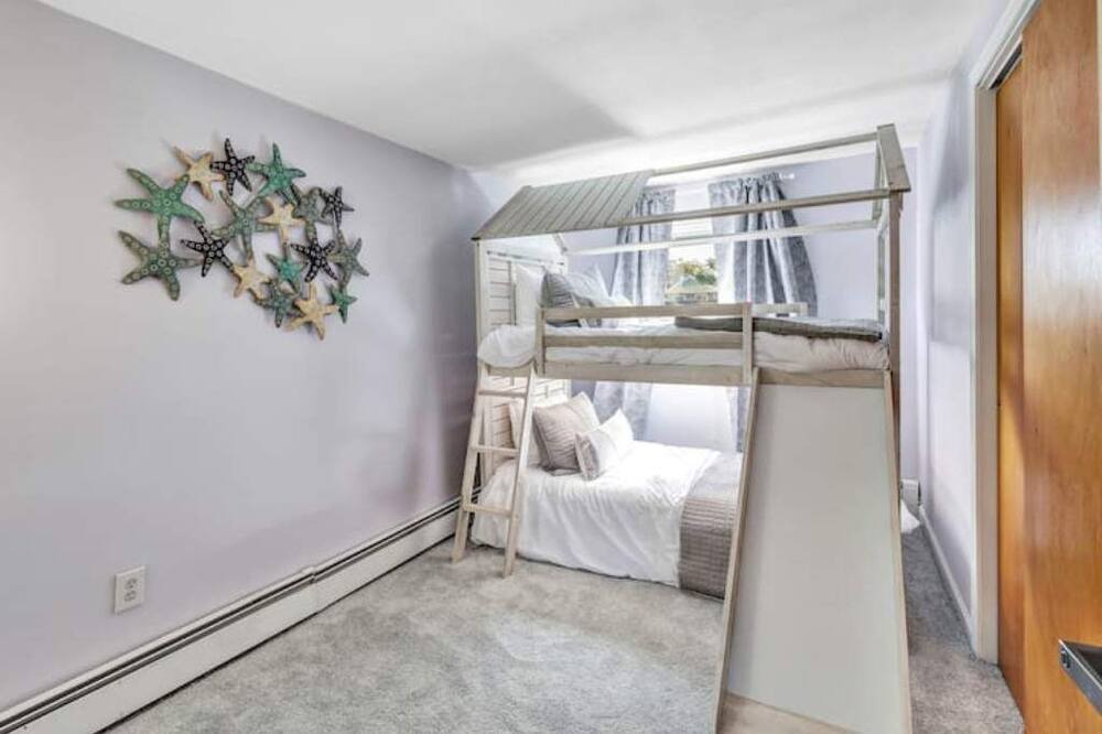 Photo of Bedroom in Milford