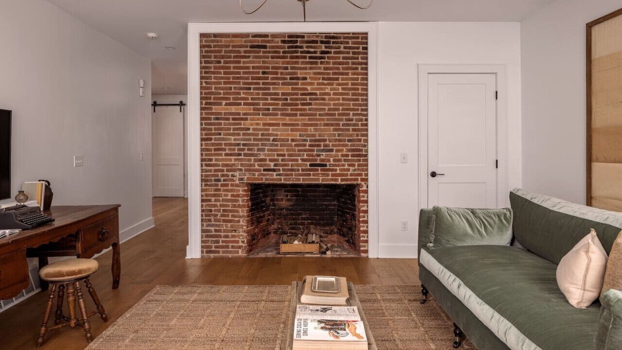 Photo of Livingroom in Hudson