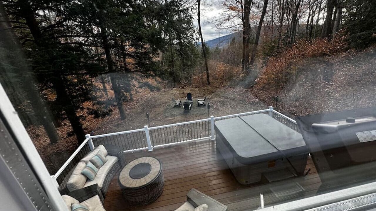 Photo of Outdoor in Tamworth