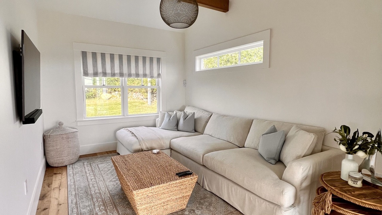 Photo of Livingroom in Adamsville