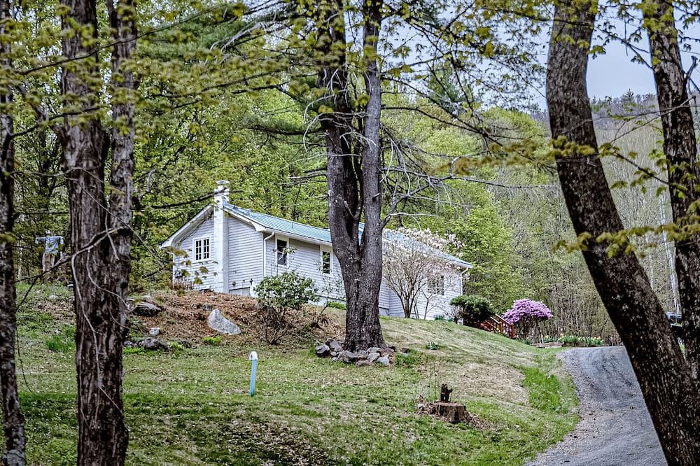 Photo of Others in Perkinsville
