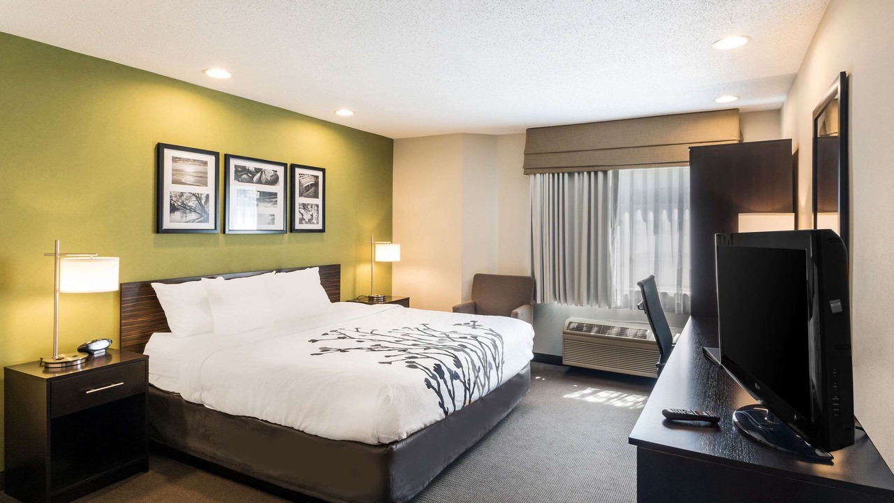 Photo of Bedroom in Niantic