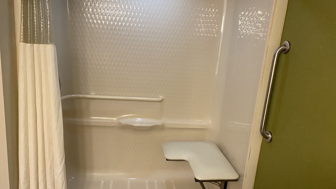 Photo of Bathroom in Niantic
