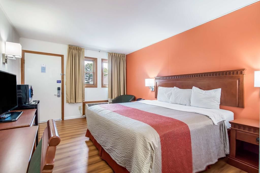 Photo of Bedroom in Queensbury