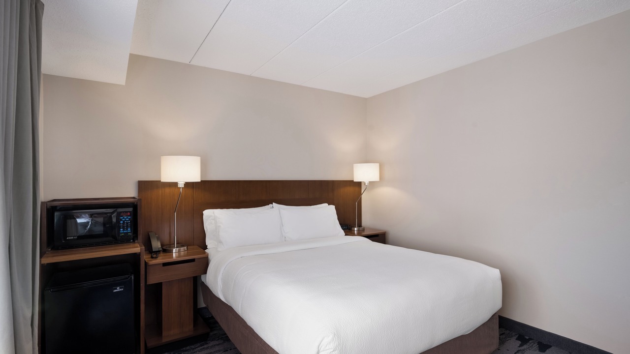 Photo of Bedroom in Tewksbury