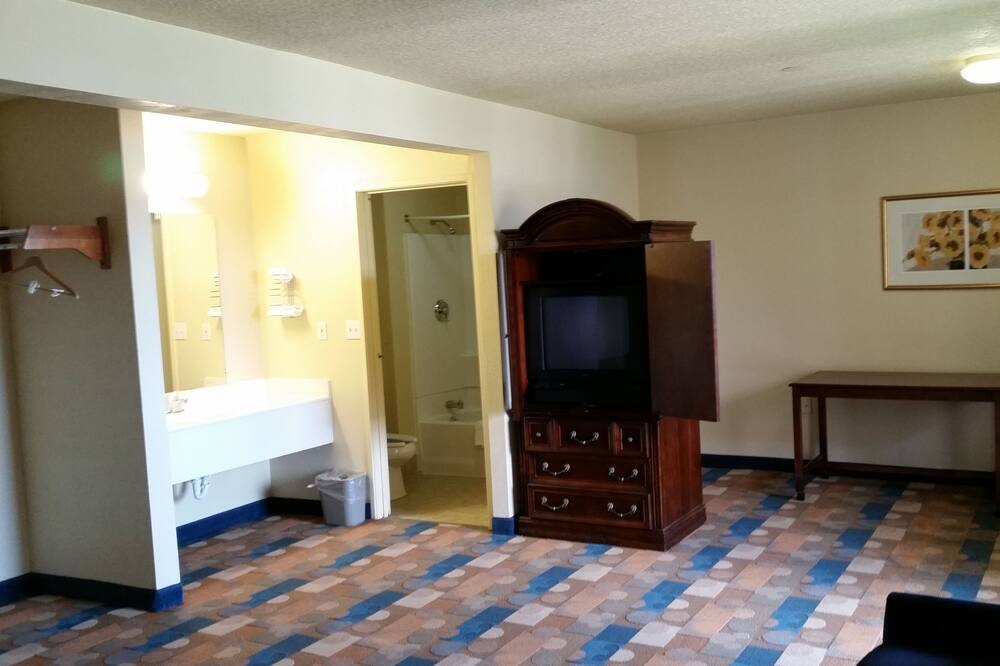 Photo of Livingroom in North Meadows