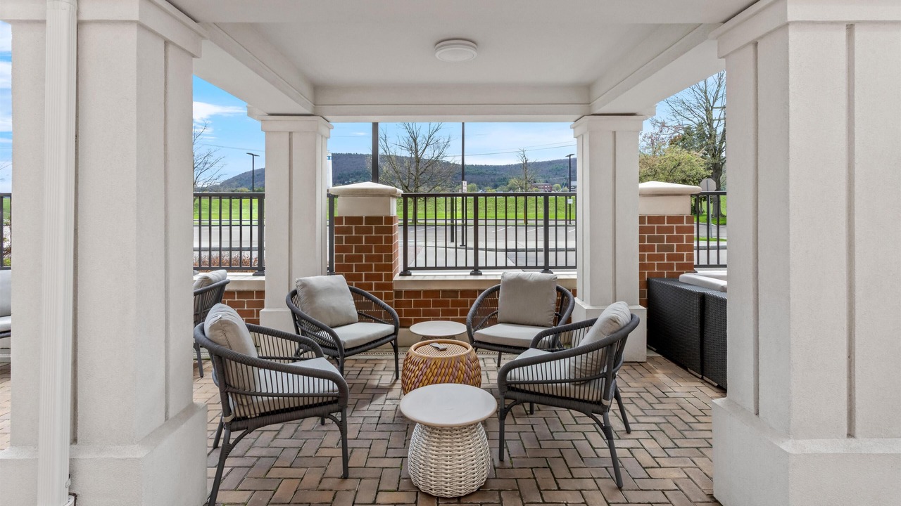 Photo of Patio Balcony in Gaffer District