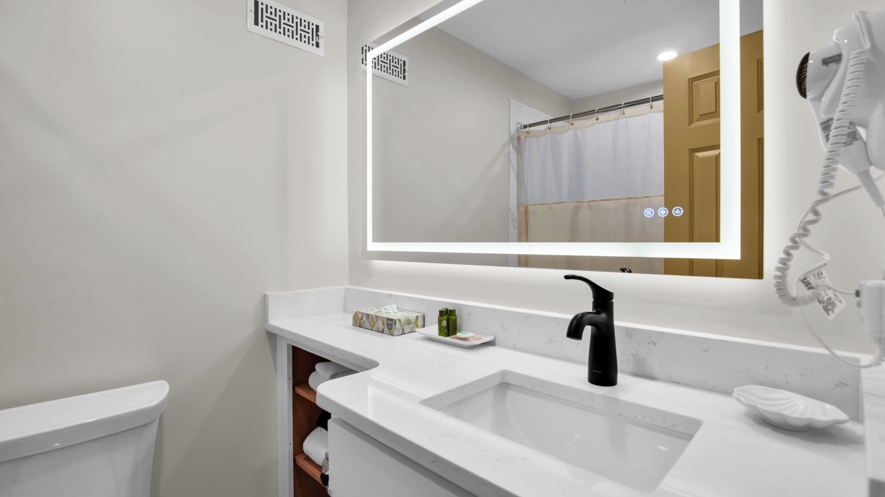 Photo of Bathroom in Hampton