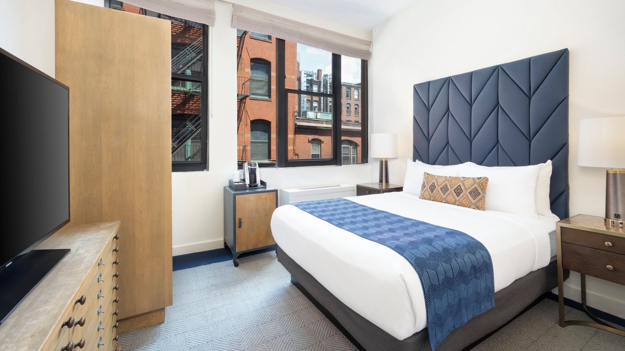 Photo of Bedroom in West End
