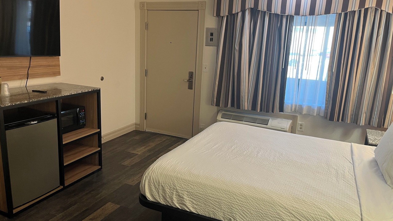 Photo of Bedroom in Malden