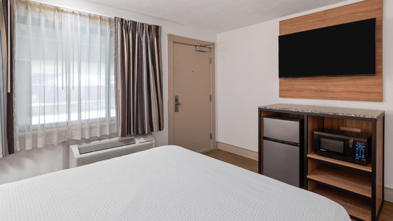 Photo of Bedroom in Malden