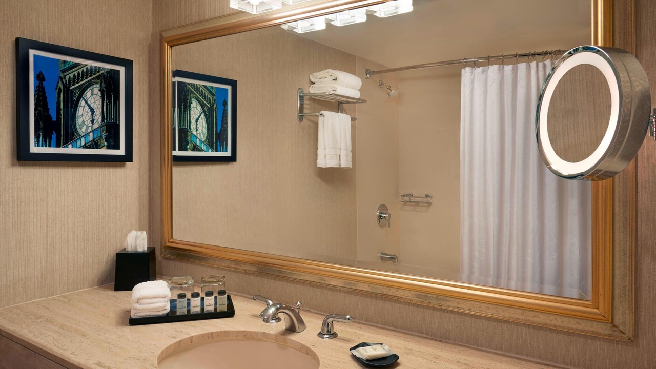 Photo of Bathroom in Byward Market - Parliament Hill