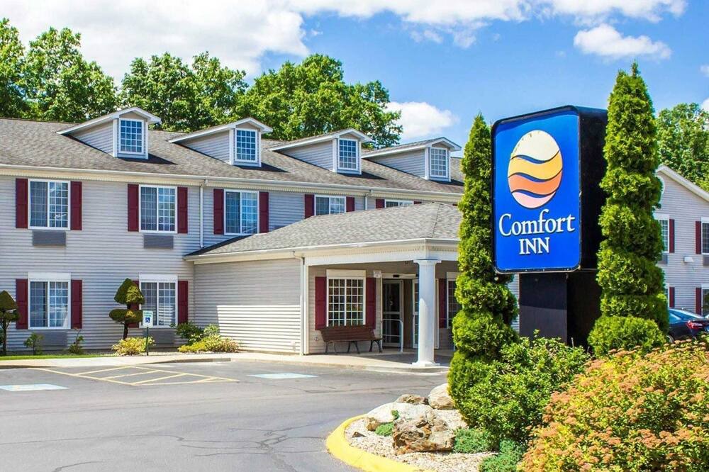 Photo of Outdoor in Guilford