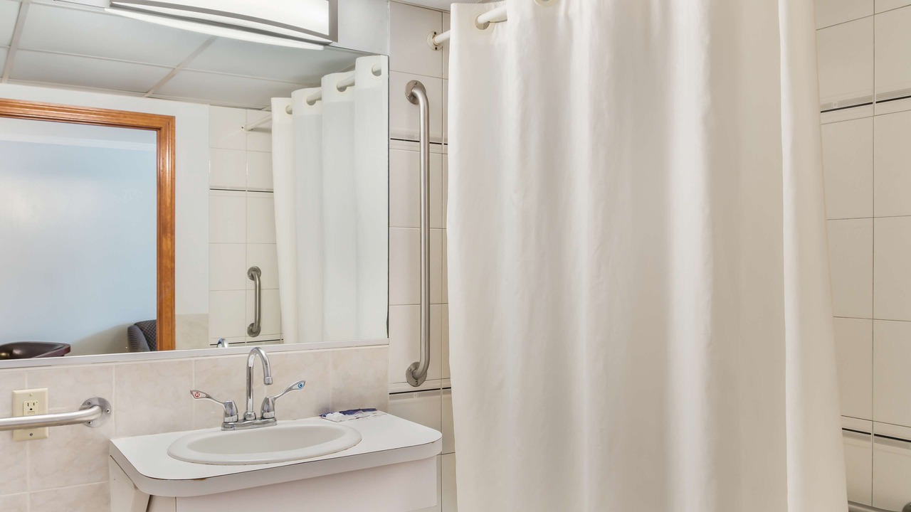 Photo of Bedroom in Hyannis