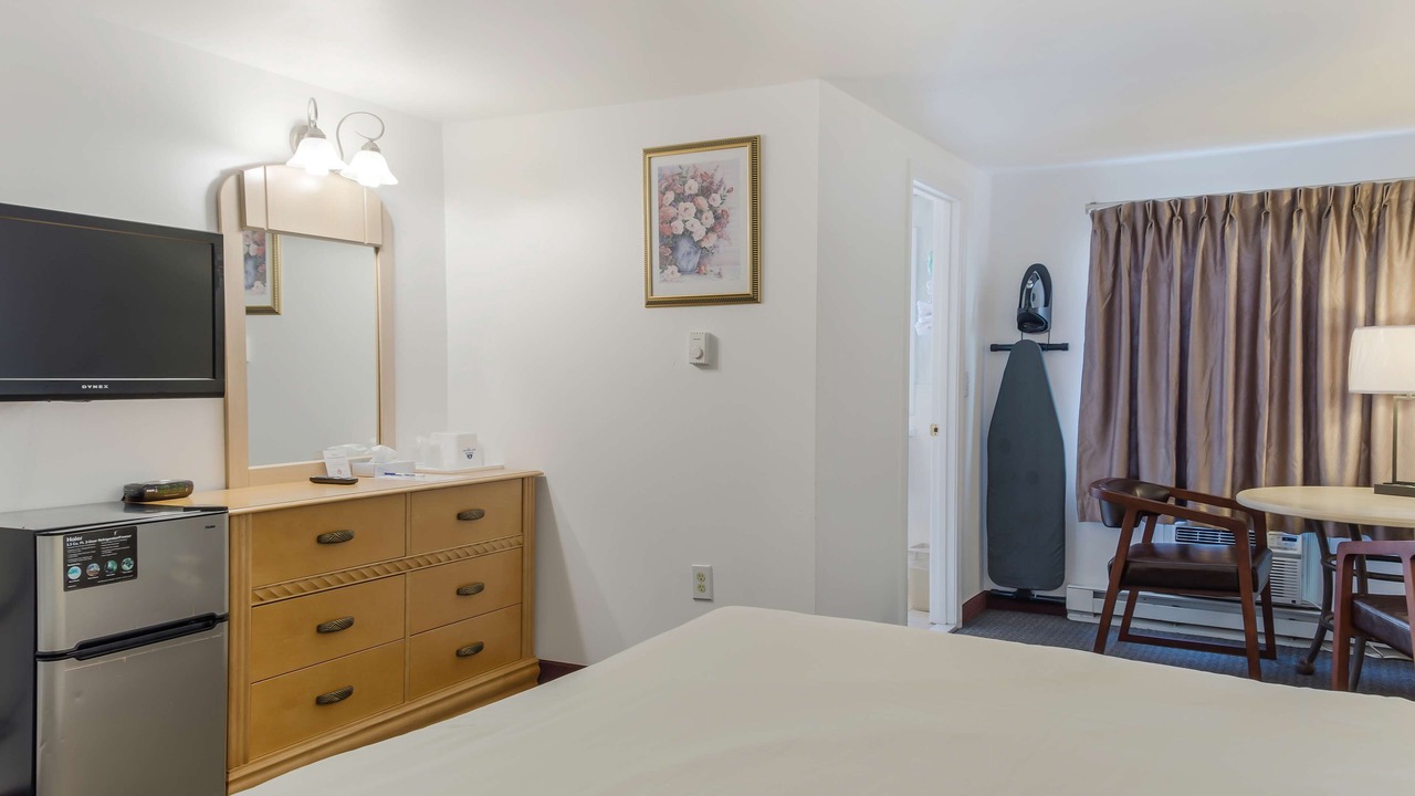 Photo of Bedroom in Hyannis