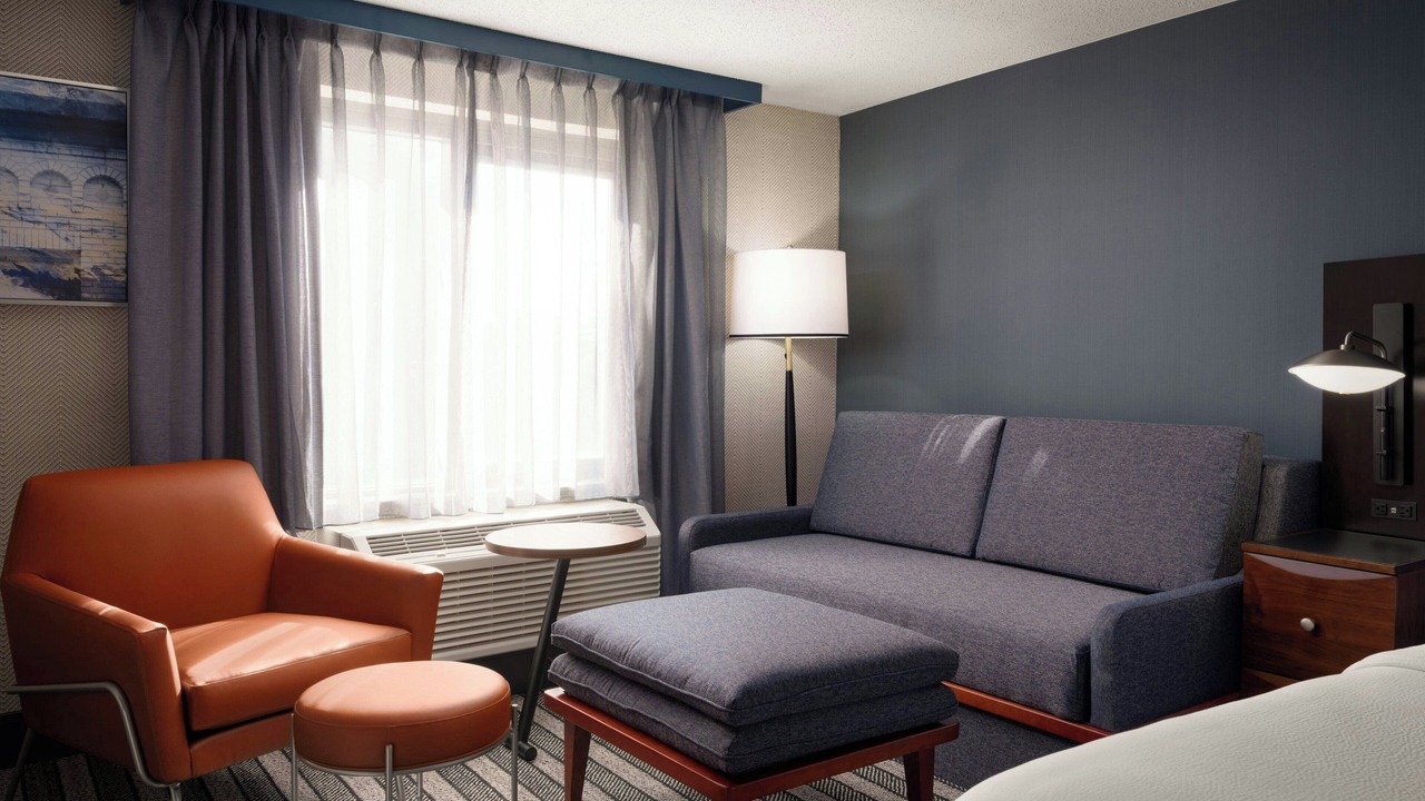 Photo of Bedroom in Coolidge Corner South Side