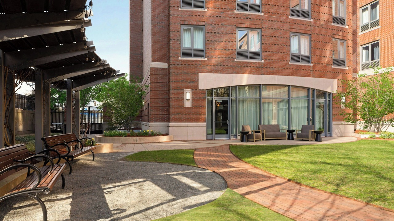Photo of Outdoor in Coolidge Corner South Side