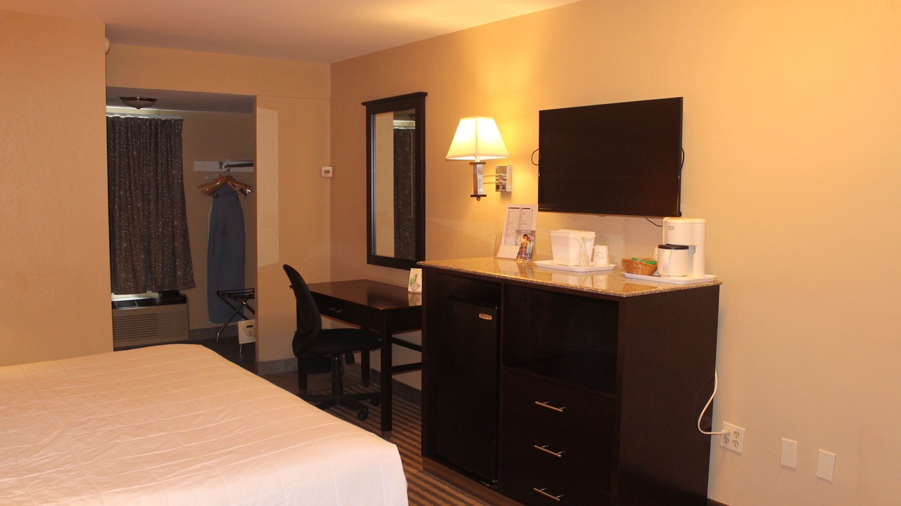 Photo of Bedroom in Bellmawr