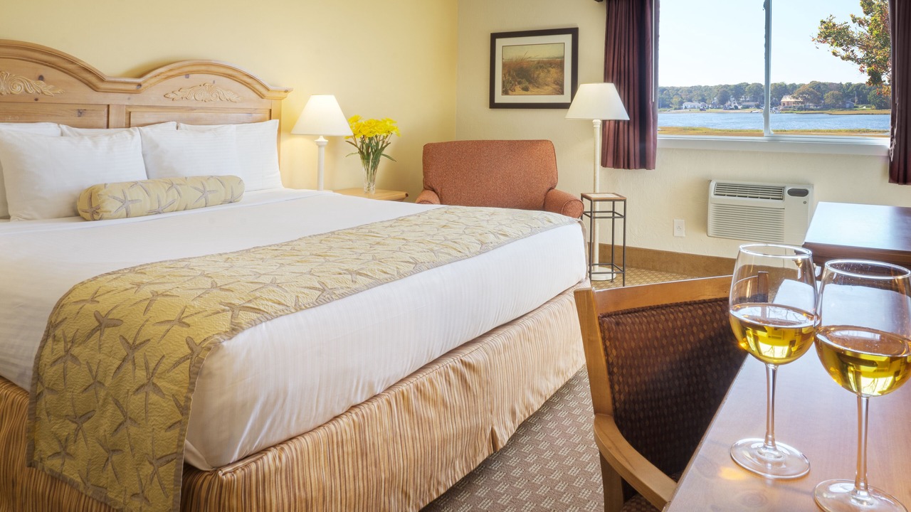 Photo of Bedroom in West Yarmouth