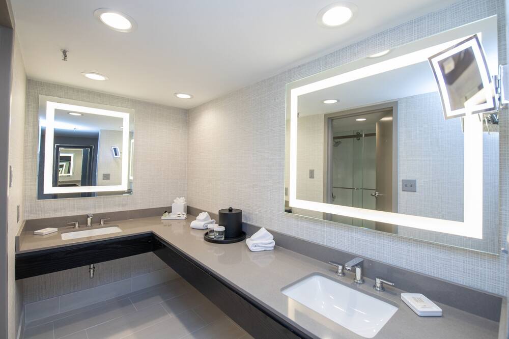 Photo of Bathroom in Warwick