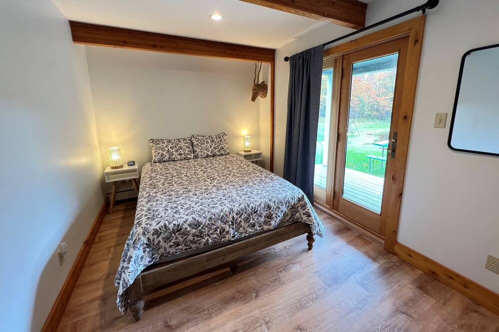 Photo of Bedroom in Stowe Hollow