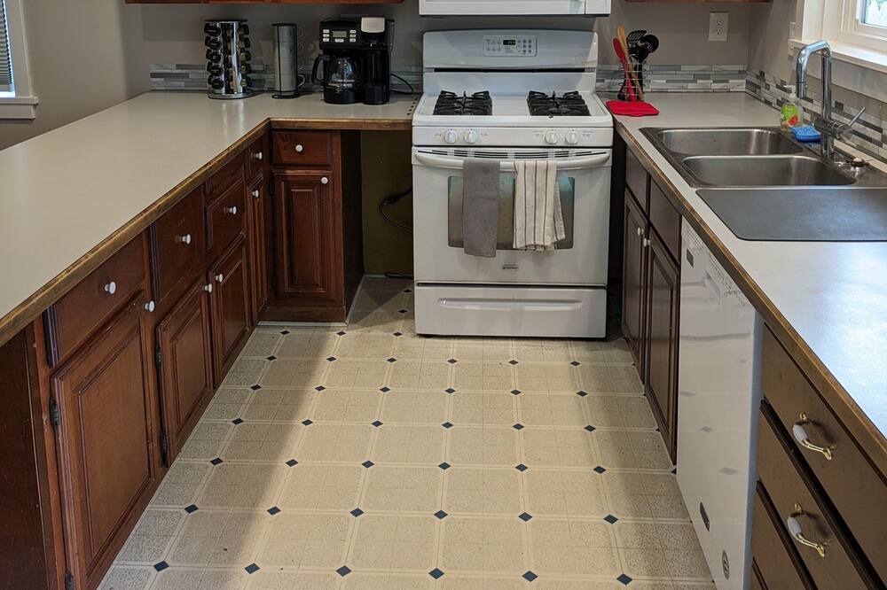 Photo of Kitchen in Lee
