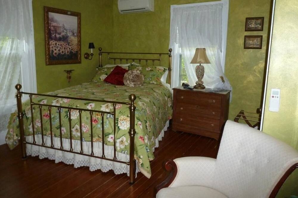 Photo of Bedroom in Galilee