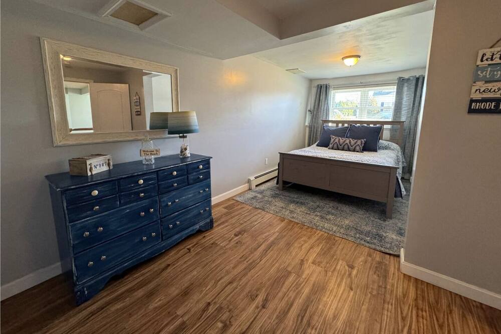 Photo of Bedroom in Top of the Hill