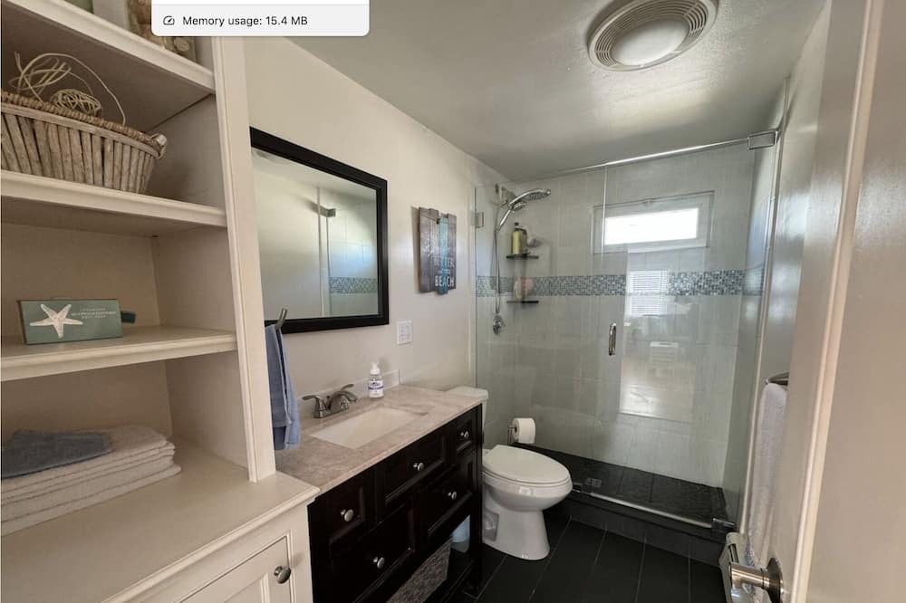 Photo of Bathroom in Top of the Hill