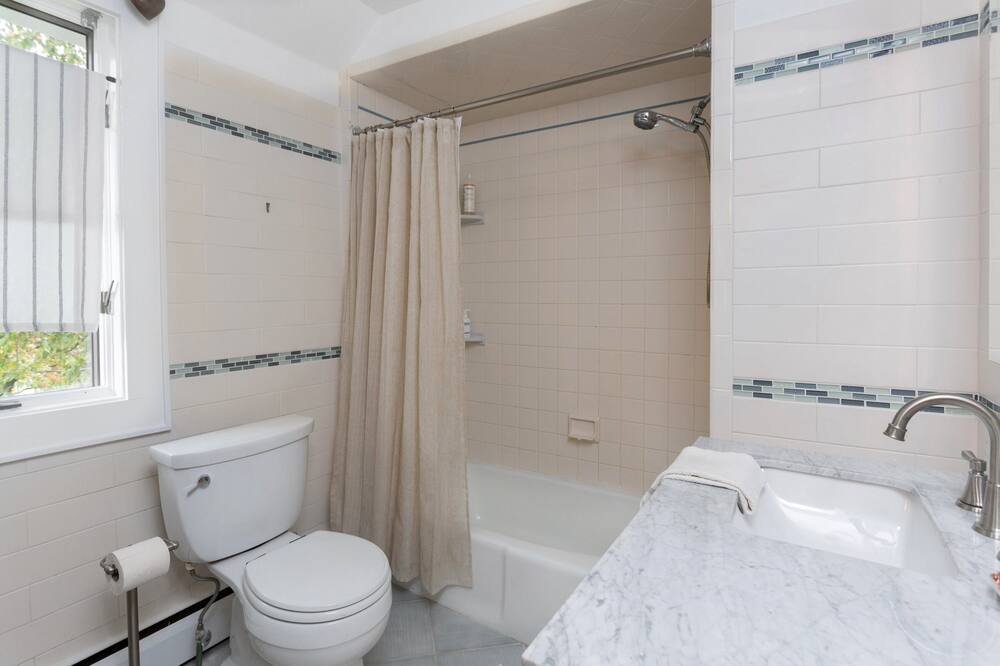 Photo of Bathroom in Norwalk