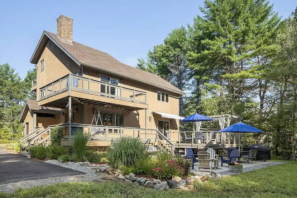 Photo of Outdoor in Silver Lake