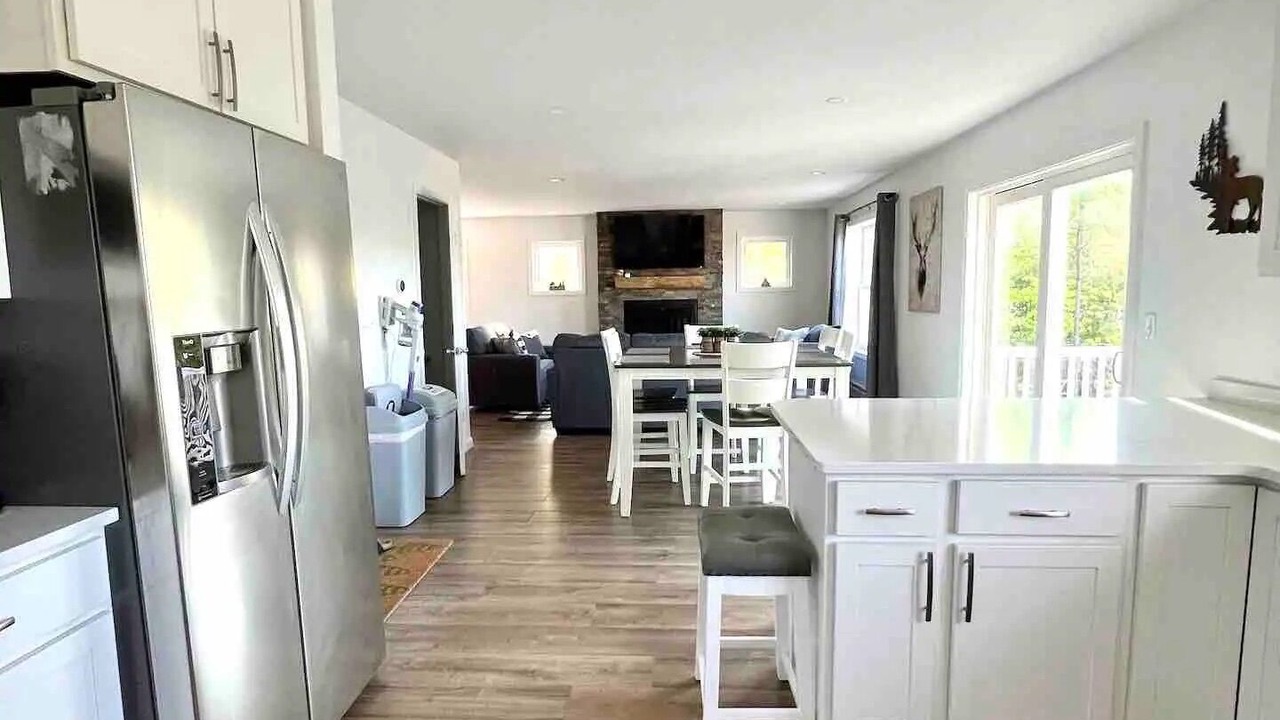 Photo of Kitchen in Center Conway