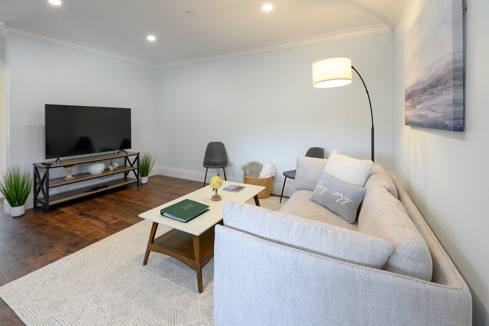 Photo of Livingroom in East Lyme