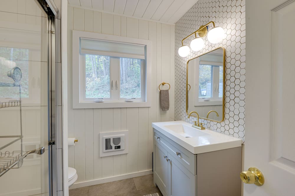 Photo of Bathroom in Putney