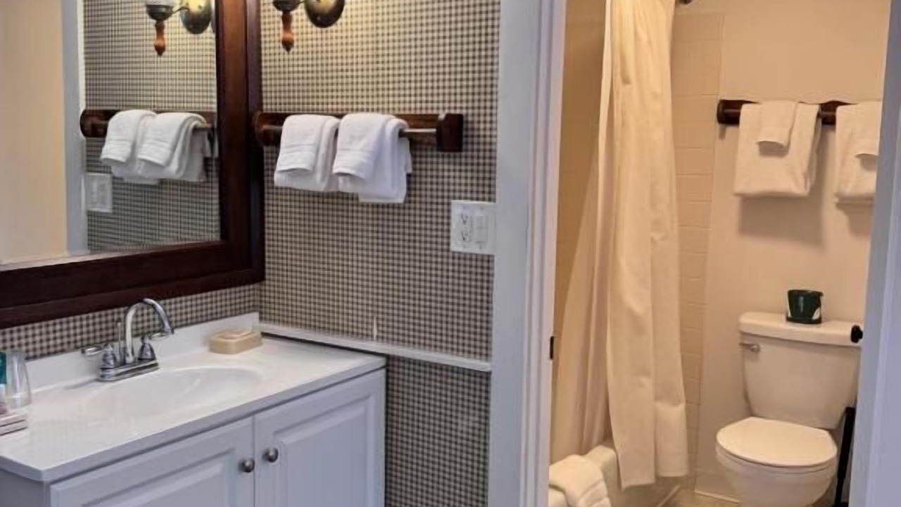 Photo of Bathroom in Londonderry
