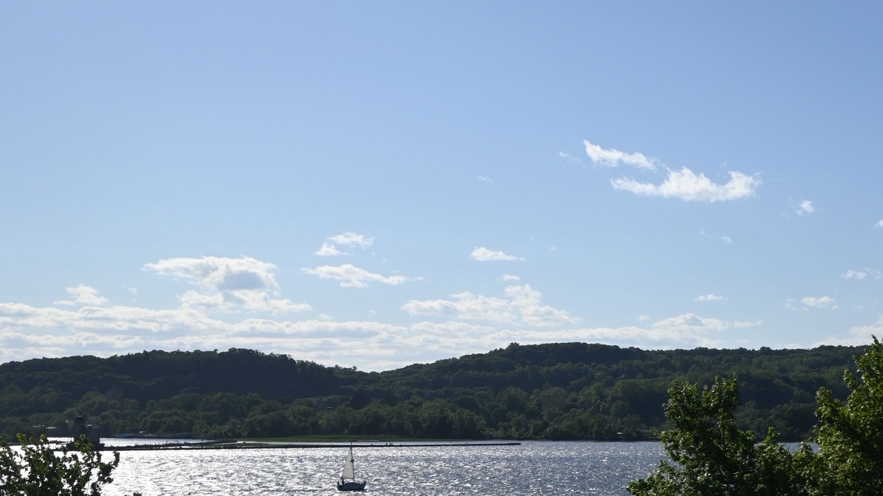Photo of Others in Rhinecliff