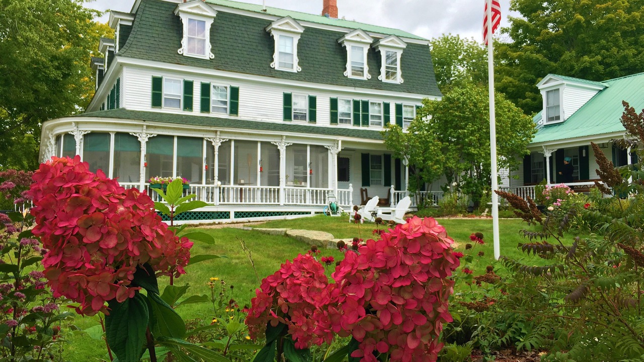 Photo of Outdoor in Center Lovell