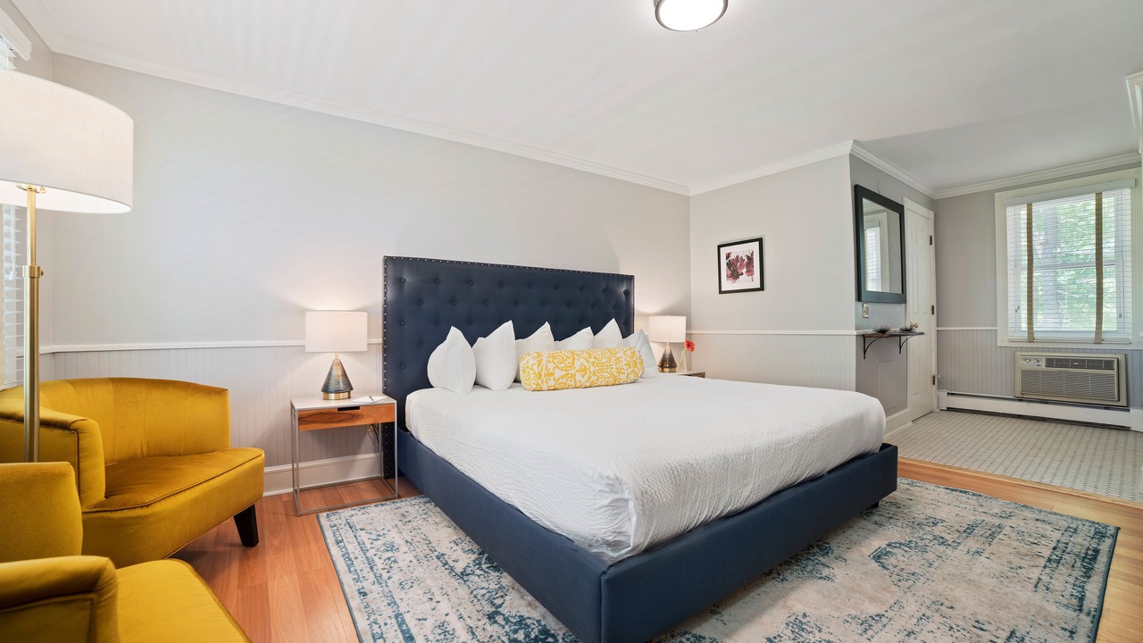 Photo of Bedroom in Lenox