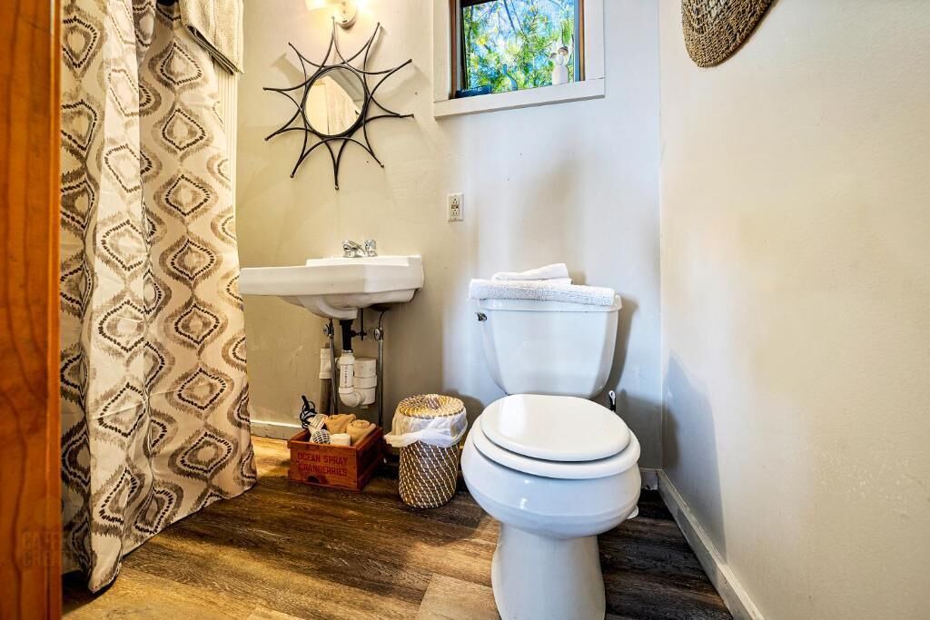 Photo of Bathroom in Old Orchard Beach